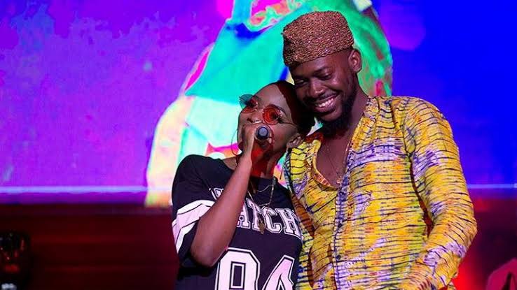 Unpaid Dowry: Drama As Simi’s Mother Challenges Adekunle Gold