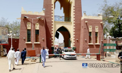 BREAKING: Security Operatives Storm Kano Emir’s Palace After Sanusi’s Removal