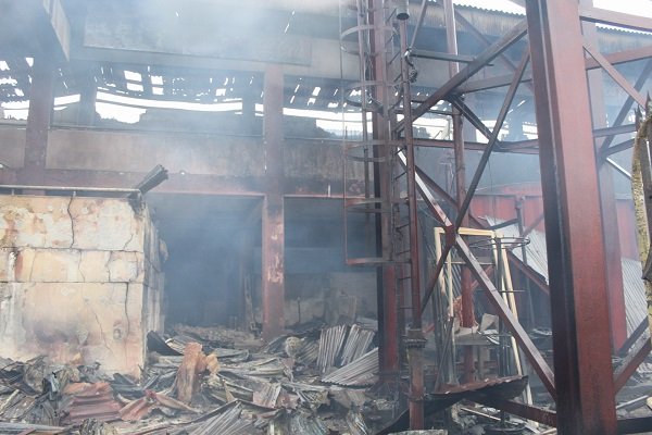 Fire razes popular Oba Market in Benin City, the Edo State capital.