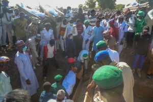 Governor Zulum Attends Slain Farmers' Burial [PHOTOS]