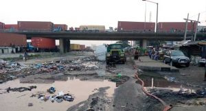 https://ekohotblog.com/2020/12/02/tanker-catches-fire-causes-gridlock-at-lagos-ibadan-expressway/