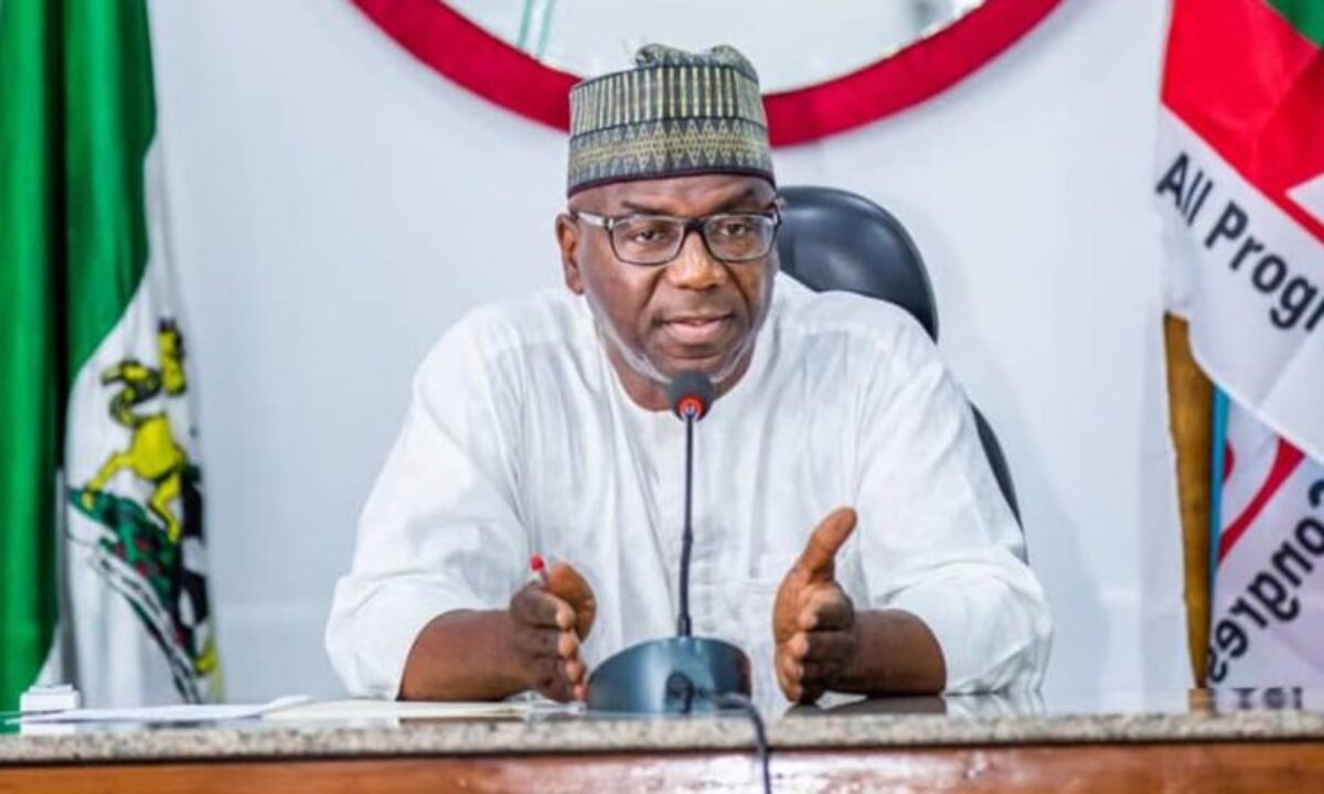 Kwara Gov. Blows Hot On Lai Muhammed, Says He Can&#39;t Work with Saraki