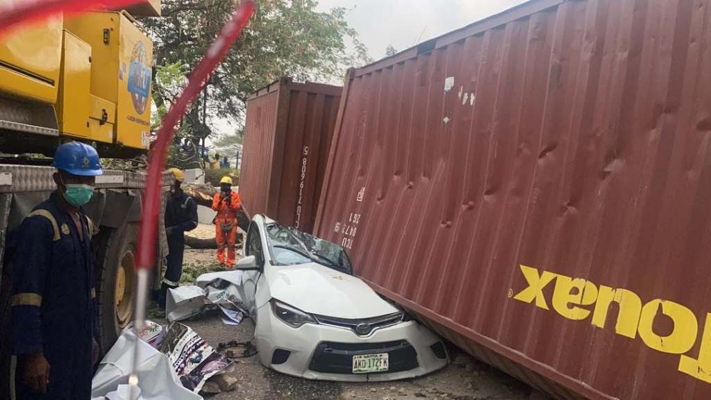 Container Falls, Crushes Car In Lagos