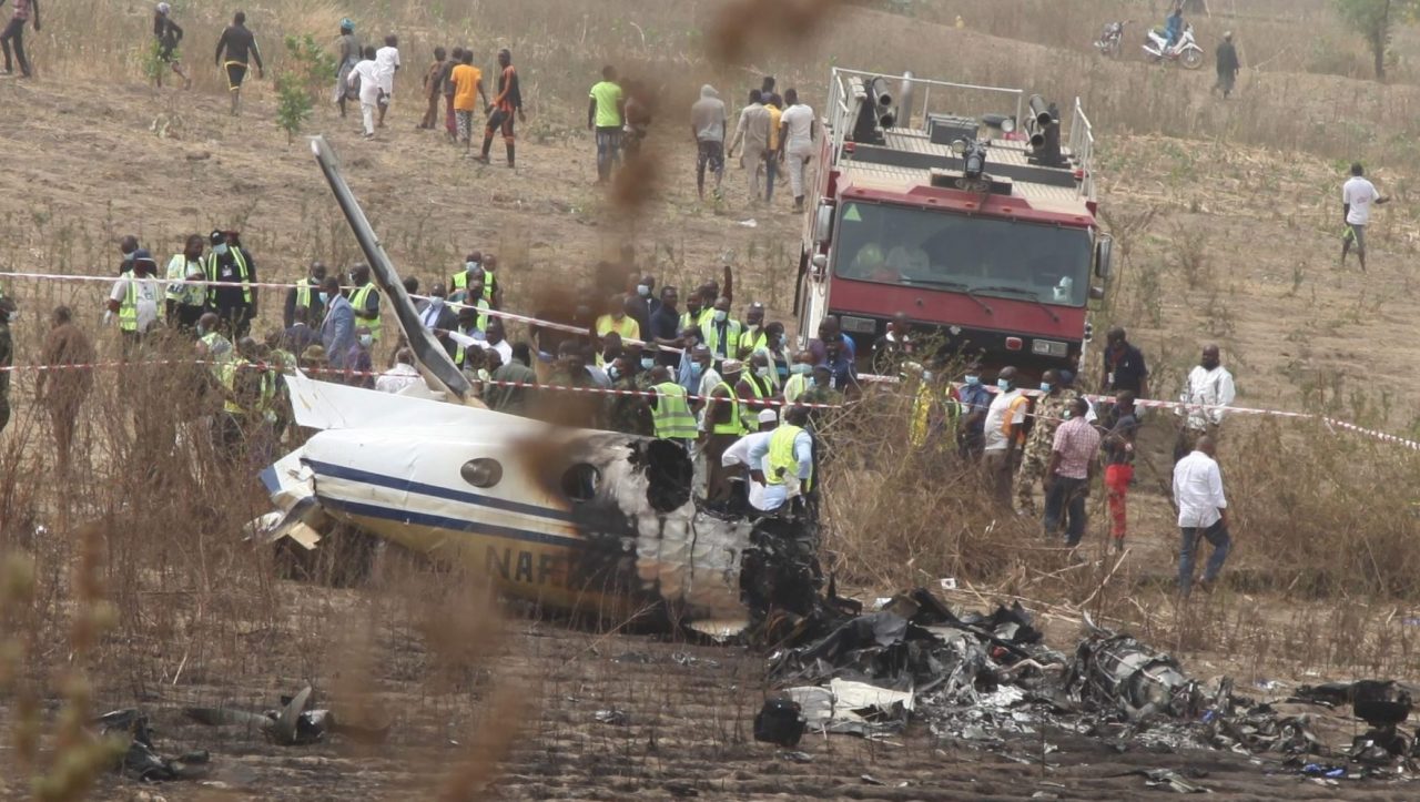 NAF, [VIDEO] COAS: Two People Disappeared From Crashing Plane With Parachutes ― Eyewitnesses