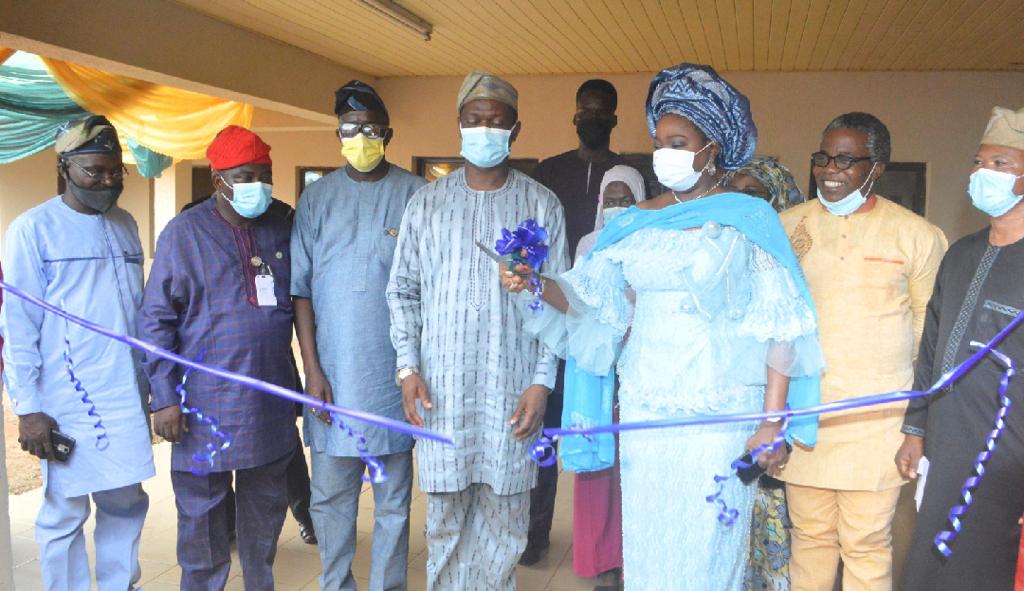 Abike Dabiri Strikes Partnership With Lagos Poly, Unveils New Civic Centre