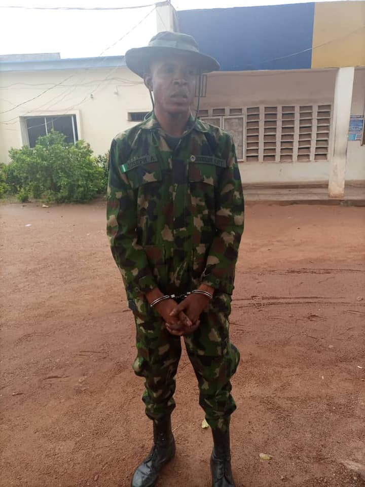 Fake Naval officer arrested for defrauding and assaulting PoS operators in Nasarawa 