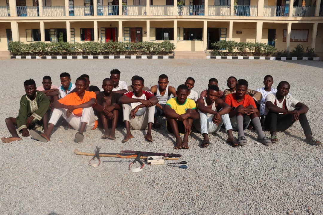 Police Arrest 32 Hoodlums