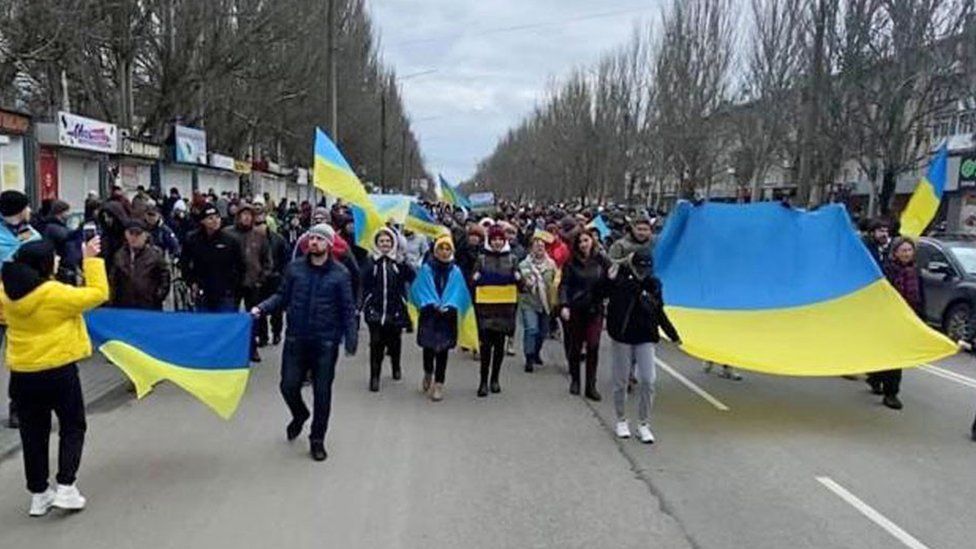 Ukrainians protest