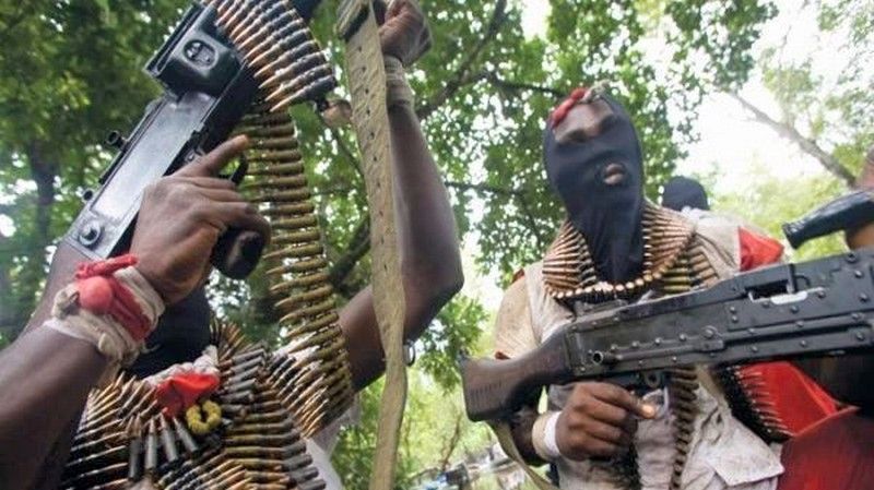 Gunmen kill lawmaker