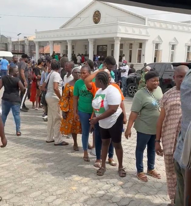 2023 Elections: The Violence From The Oba Elegushi Palace