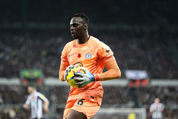 Edouard Mendy Told To Leave Chelsea