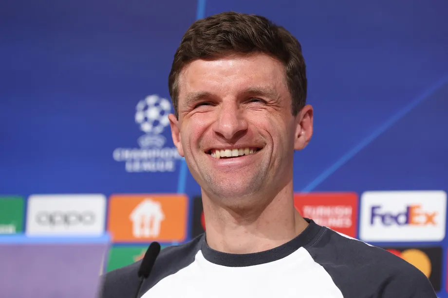 Thomas Muller Gets Into Lionel Messi’s Head Following UCL Win