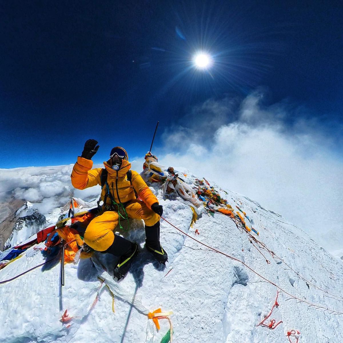 2 More Climbers Die On Mount Everest