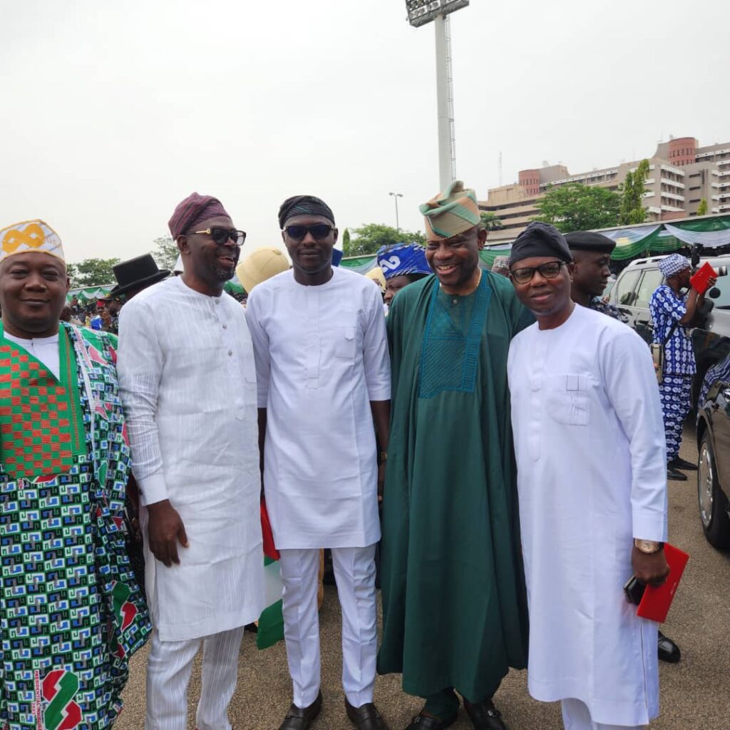 Eko Hot Blog founder Otunba TJ Abass in green attire with other eminent personalities at President Bola Tinubu's inauguration on Monday, May 29, 2023