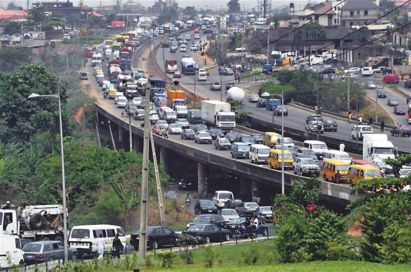 Traffic Gridlock Leaves Road Users Helpless Along Lagos-Ibadan Road