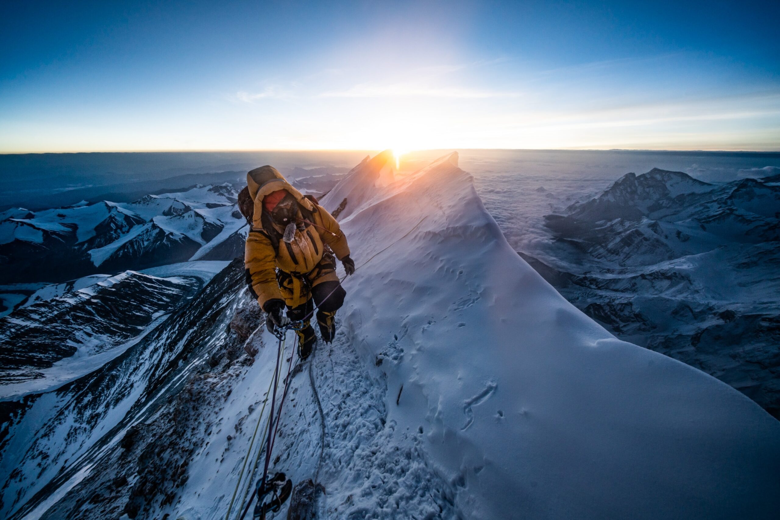 2 More Climbers Die On Mount Everest