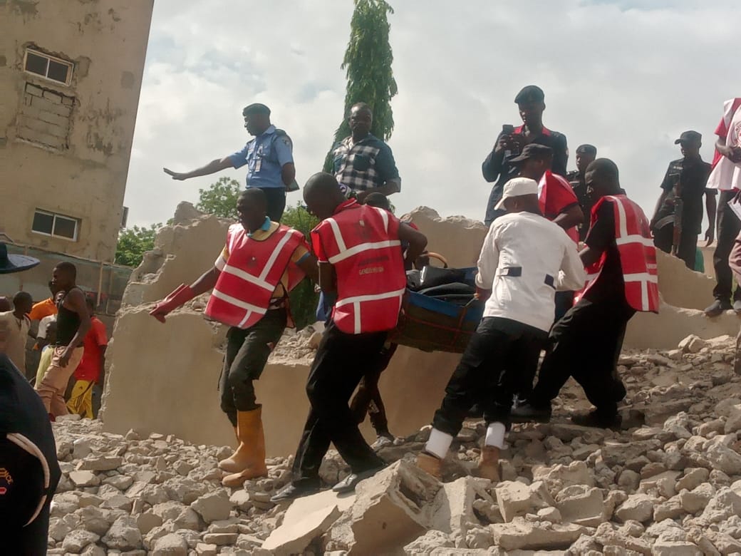 ‘Looters’ Trapped Under Rubble Of Demolished Hotel In Kano