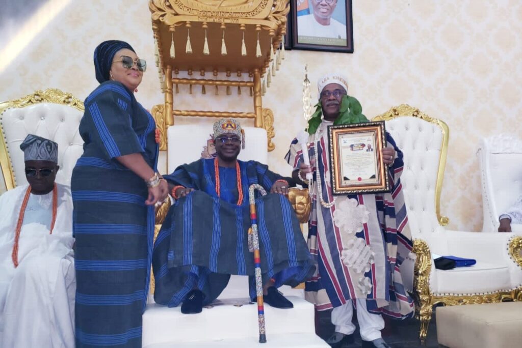 Oba (Dr.) Olufolarin Olukayode Ogunsanwo (Telade IV), the Alara of Ilara Kingdom, Epe, and Aare Atunloto of Ilara Kingdom, Wendell De Landro.