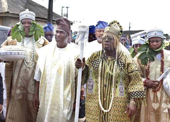 Oba Ogunlaja Celebrates New Omola Of Odomola Kingdom, Urges Him To Be ...