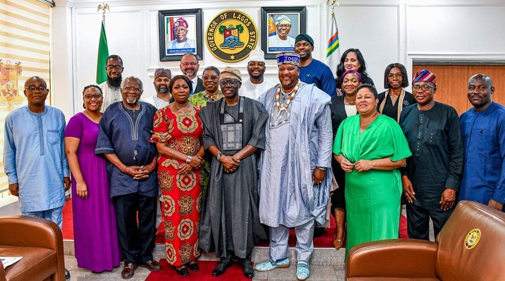 Governor of Lagos State, Mr. Babajide Sanwo-Olu (middle); Chairman/CEO, Nigerians in Diaspora Commission (NiDCOM), Hon. Abike Dabiri-Erewa (fourth left); Dr. Julius Marcus-Garvey, son of preeminent Global Black Leader (third left); Jogbe of Badagry Kingdom and the Founder, Bridge Leader Network, Dr. David Anderson (fourth right); Vice Chairman, Diaspora Door of Return/ Founder, African Renaissance Foundation (AREFO), Dr. Babatunde Olaide-Mesewaku (second right) and others, during a meeting with the governor, at the Lagos House, Alausa, Ikeja, on Monday, 23 October 2023.