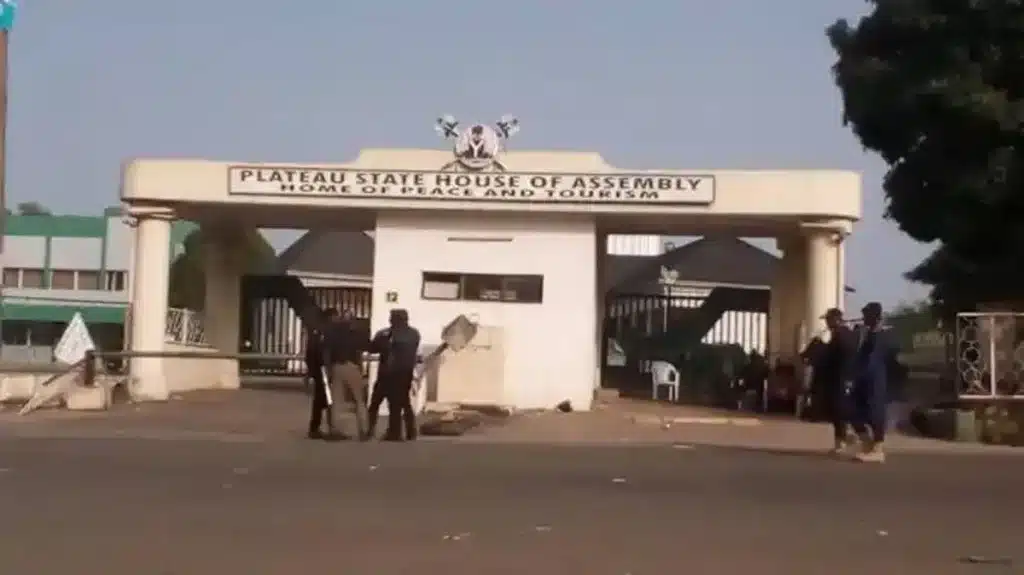 Plateau Assembly