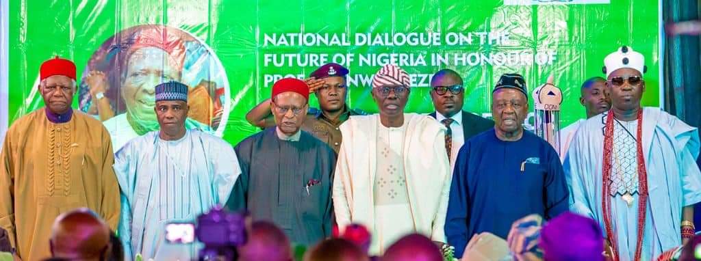 L-R: Retired Major General Ike Nwachukwu; Senator Aminu Tamabuwal; former Commonwealth Secretary General, Chief Emeka Anyaoku; Governor of Lagos State, Mr. Babajide Sanwo-Olu; former Governor of Akwa Ibom State, Arc. Victor Attah and representative of Ooni of Ife, Oba Adeyeye Enitan Ogunwusi during the National Dialogue on the Constitutional Future of Nigeria in honour of Prof. Ben Nwabueze themed: Lawful Procedures for Actualizing a People’s Constitution for Nigeria, at the Nigerian Institute for International Affairs (NIIA), Victoria Island, on Monday, 18 March 2024.