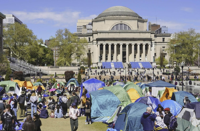Columbia University Protesters Maintain Stalemate Over Israeli Actions