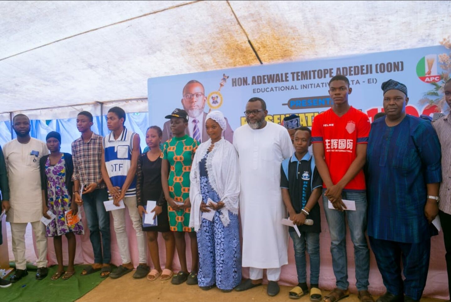 Ifako-Ijaiye 1 lawmaker, Hon. Adewale Adedeji with some of the beneficiaries of the UTME forms