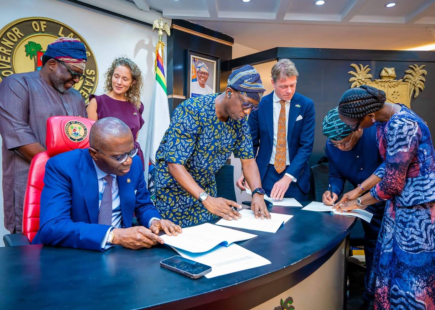 Lagos State Governor, Babajide Sanwo-Olu, in attendance as Commissioner for Environment and Water Resources, Engr. Tokunbo Wahab, signs an energy deal with Harvest Waste Consortium on behalf of the state government