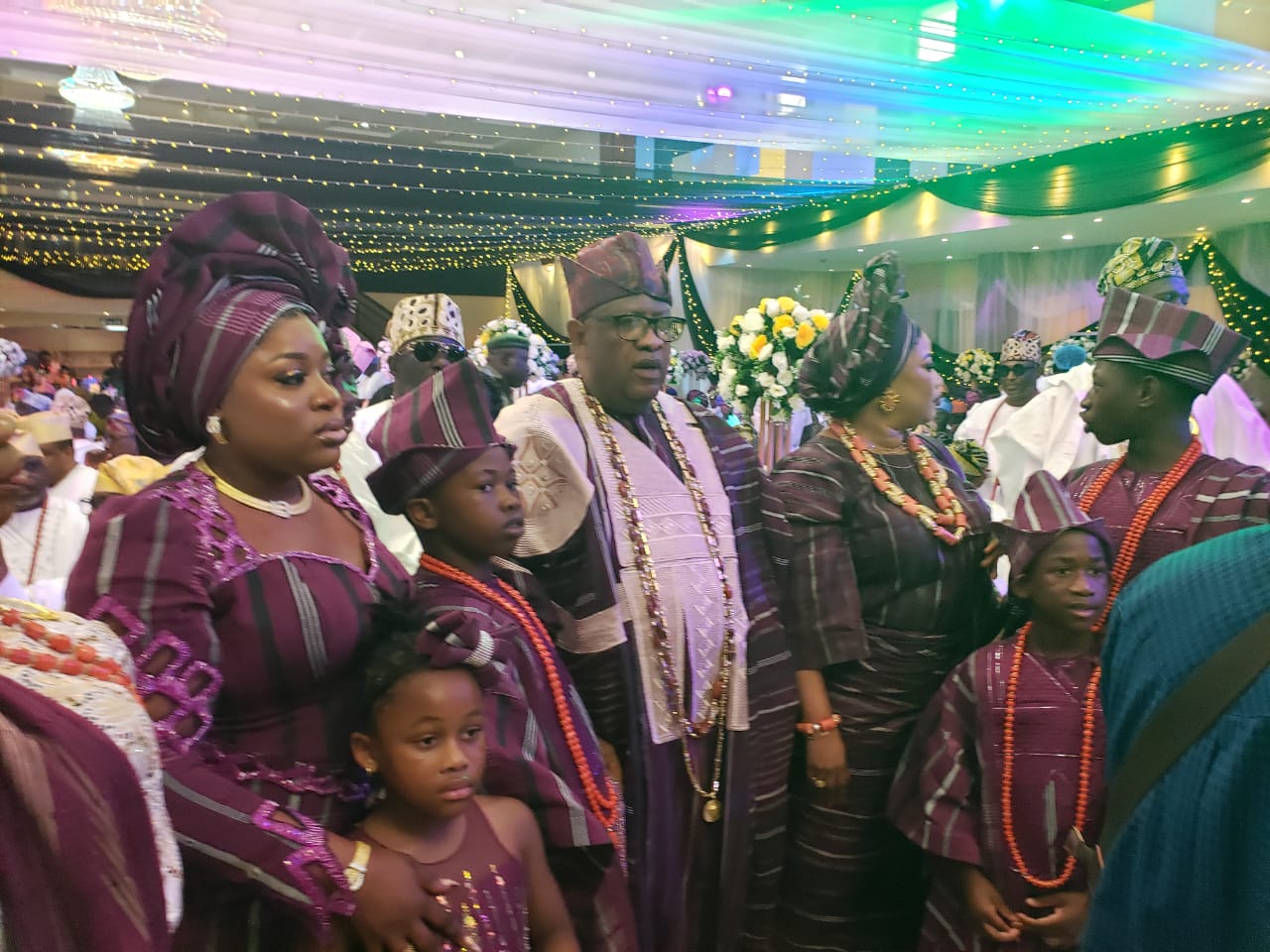 Ọba Abdul Razaq Adesina Adenugba, Ebumawe of Ago Iwoye, Ogun State and his family at his 20th coronation anniversary ceremony