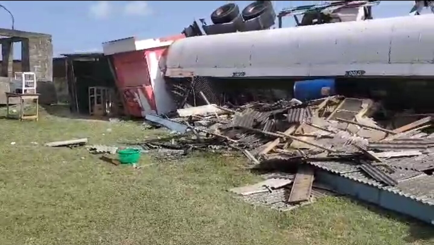 Scene of tanker accident at Ibeju Lekki General Hospital, Akodo