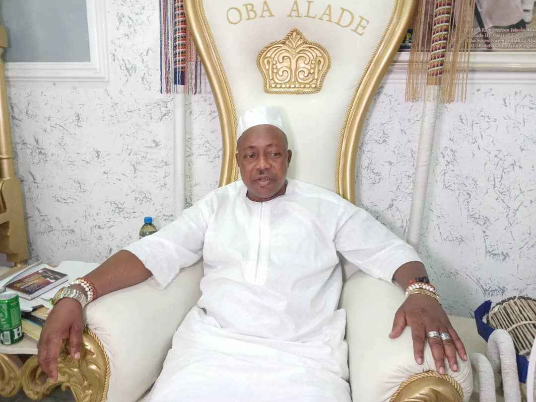 Oniladaba Of Ladaba Oba Sikiru Nereni Backs Epe Monarchs' Plea for Basic Amenities From FG