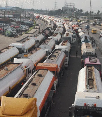 Tragedy On Iganmu-Apapa Expressway: Truck Snuffs Out Young Life