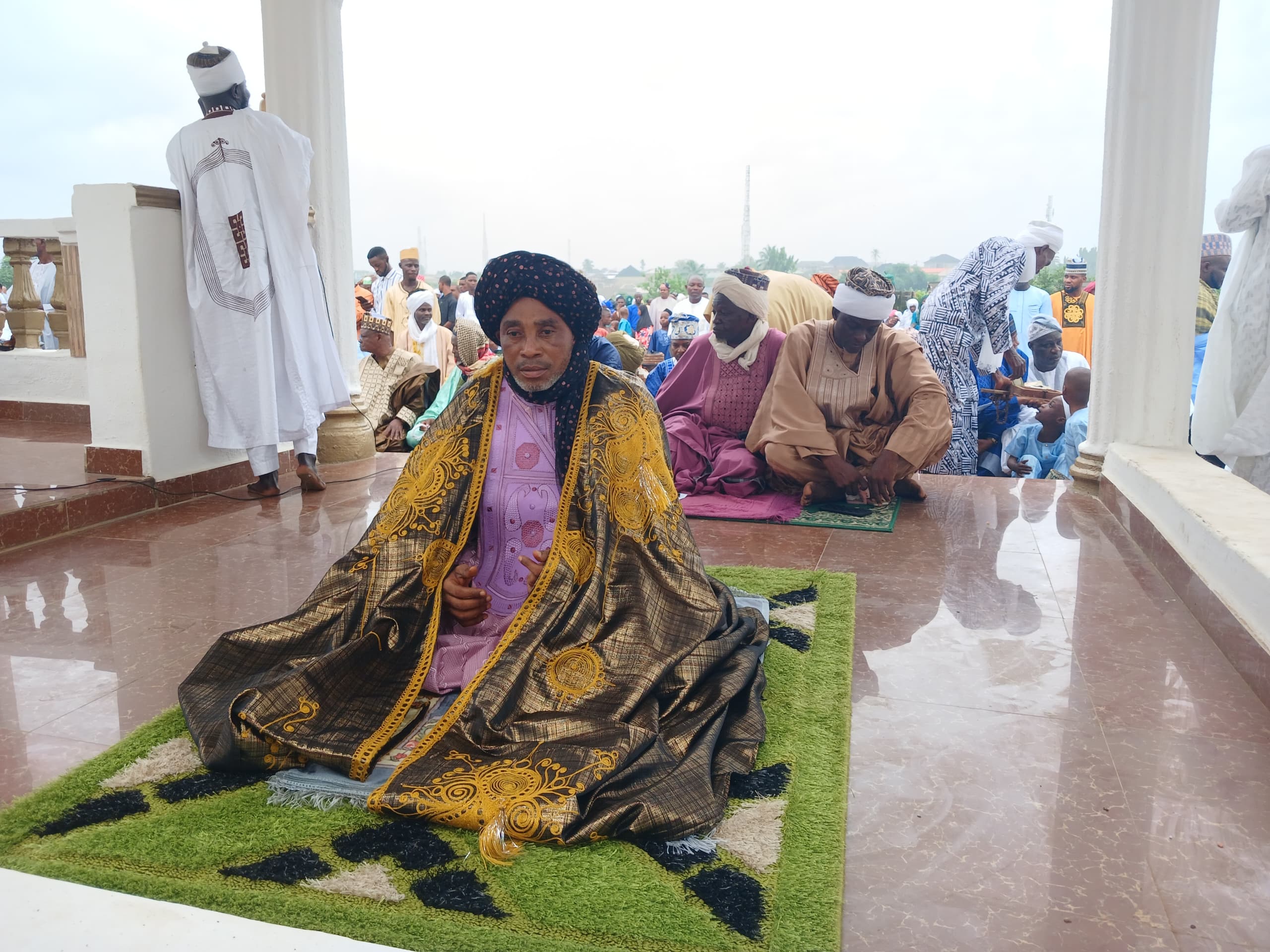 Oloja of Epe Urges Muslims to Embrace Faith and Generosity During Eid Celebration