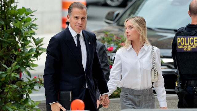 Hunter Biden, son of U.S. President Joe Biden, and his wife Melissa Cohen Biden walk outside the federal court as his trial on criminal gun charges continues, in Wilmington, Delaware, U.S., June 11, 2024. (Photo: REUTERS/Hannah Beier)