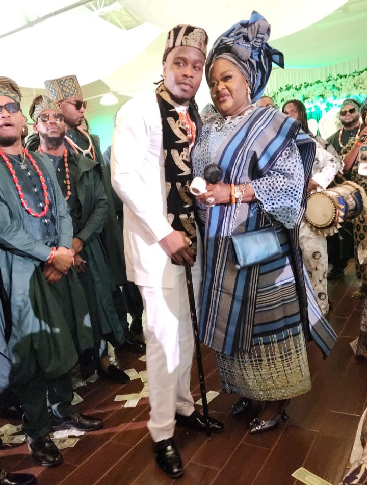 Samuel Oyenuga and Chiamaka Ibeh at their wedding ceremony in Dallas, Texas