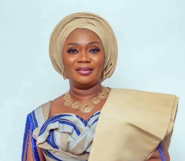  Destination Lagos Awards: Epe LG Chairman, Princess Animashaun, Wins "Best Tourism Friendly Chairman Award" 