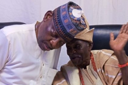 Eko Hot Blog CEO Otunba TJ Abass Eulogies Olu-Epe Oba Adewale