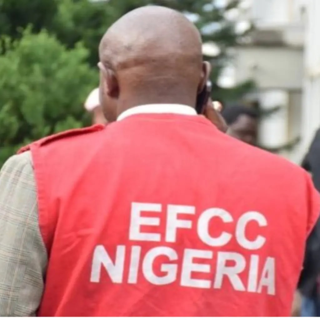 EFCC Arrests 28 in Kwara Suspected of Internet Fraud