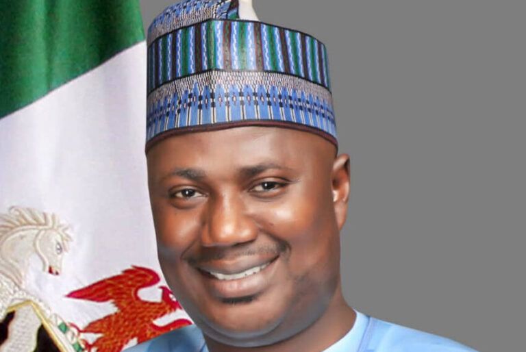 FG Targets 500,000 Hectares for All-Year Agriculture