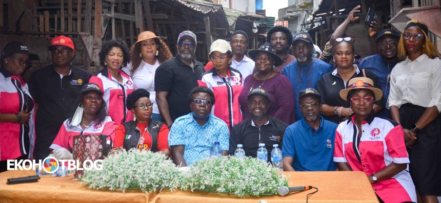The Rotary Club of Gbagada at Hollow Way Market, Oke Arin