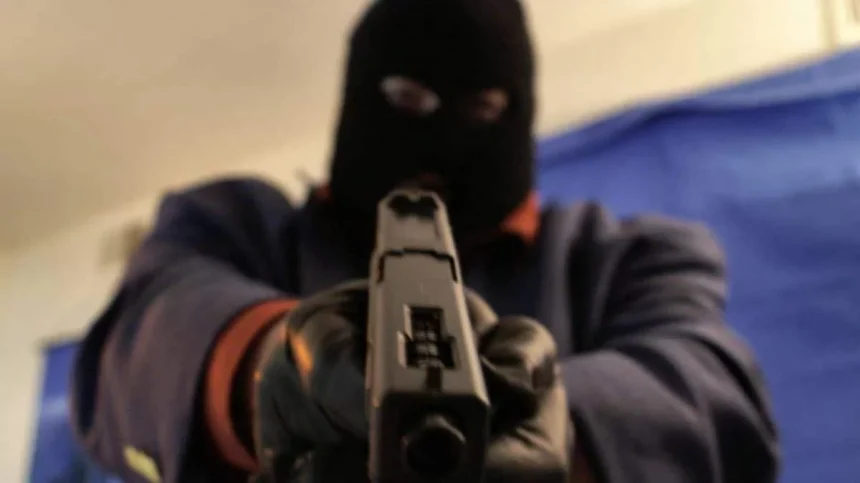 Armed Robbers Open Fire at Barbershop, Two Teenagers Dead