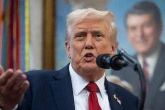 ‎Third Day Shutdown Looms as Trump Vows to Cut “Democrat Agencies”