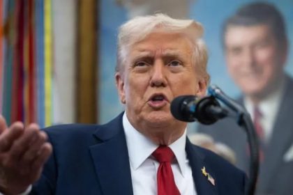 ‎Third Day Shutdown Looms as Trump Vows to Cut “Democrat Agencies”