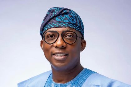 Lagos Seals Three Supermarkets for Violating Ban on Single-Use Plastics