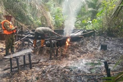 Navy Destroys Illegal Refineries, Seizes 3,800 Litres of Illicit Fuel in Rivers