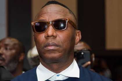 BREAKING: Police Re-Arrest Sowore Outside Kuje Court Despite Bail