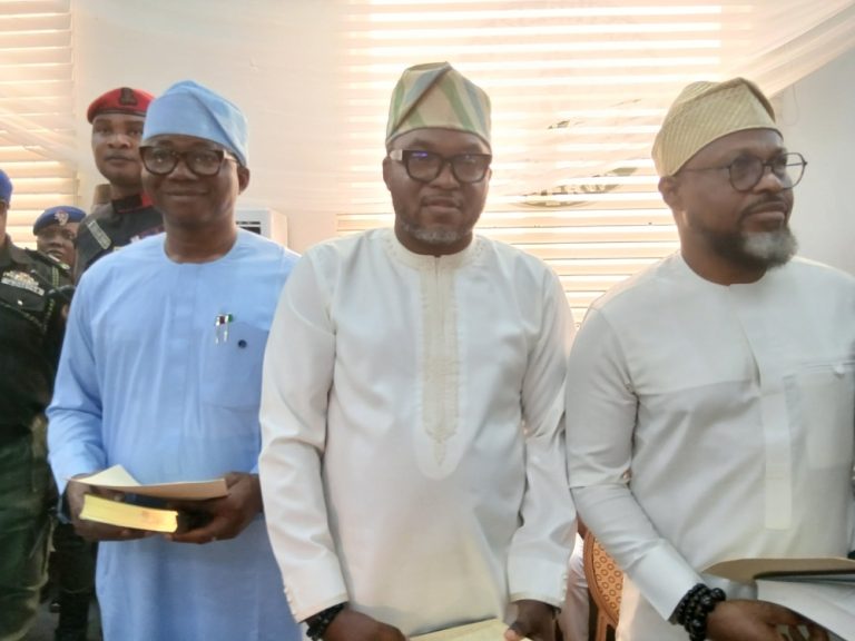 Gov. Okpebholo Swears In 21 Commissioners