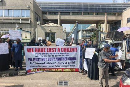 BREAKING: Parents Protest Unpaid Scholarship Stipends