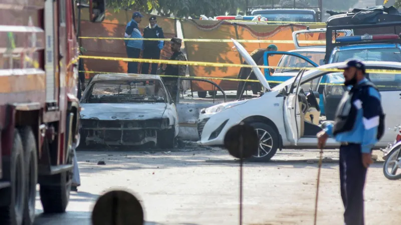 Islamabad Suicide Blast Kills 12, Interior Minister Confirms